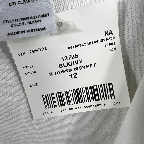 NWT🤩 |•ALEXA B NITES•| Beautiful Wrap Top Black & Ivory White Jumpsuit Size 14 - Picture 8 of 14